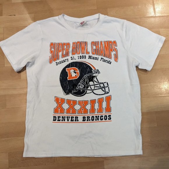 NFL Other - Super Bowl Champs XXXIII Denver Broncos - January 31, 1999 Medium